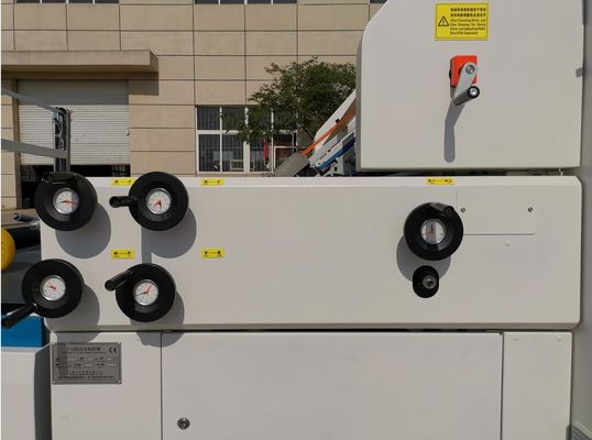 180 m/min Automatische hogesnelheidsfluitlamineermachine voor golfpapierverpakkingsdozen