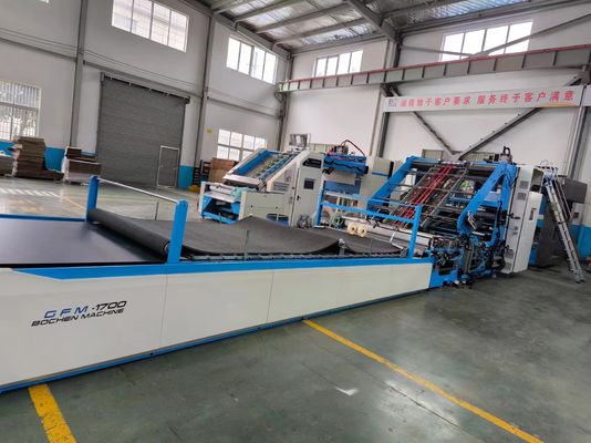 High Speed Sheet To Sheet Laminating Machine voor gegolfd papier met automatische correctie en servo-besturing bij 160m/min