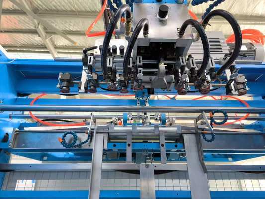 Rol naar blad Bottom Paper Roll Feeding Automatic Flute Litho Laminator Machine Met Flip Flop Stacker Line