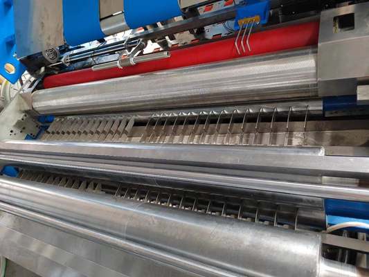 Automatische fluitlamineermachine die is gebouwd om hogesnelheidslamineering van gegolfd karton en litholamineerwerkzaamheden te ondersteunen