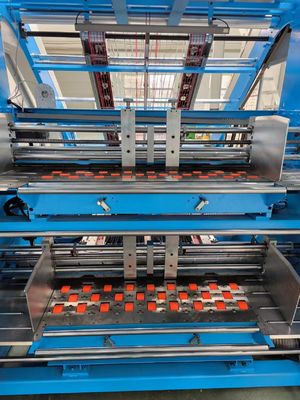 Hoog snelheidsplaat-op-plaat 5-laag laminatiemachine met servo-besturing voor het lamineren van gegolfd papier
