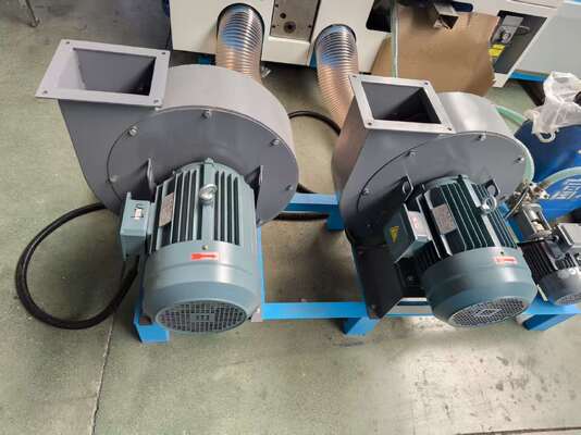 Automatische hogesnelheidsfluitlamineermachine voor het lamineren van gegolfd karton met een snelheid van 200 m/min