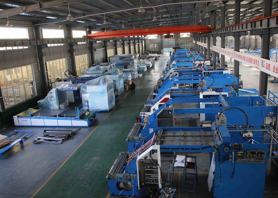 De Lamineerdersmachine van de hoge snelheids Automatische Fluit voor 2200mm het Golfblad Kleven