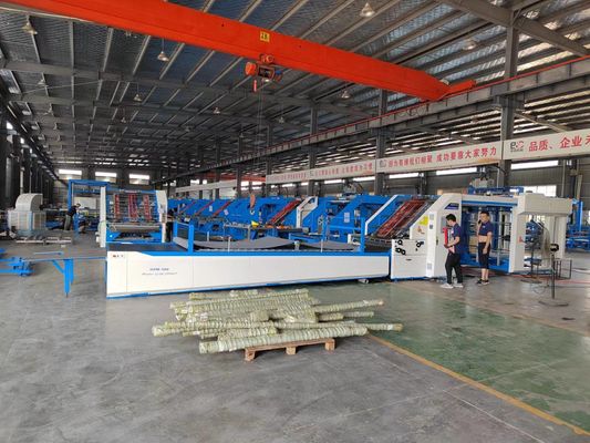 150m/min Hoog snelheidsplaat tot plaat fluit laminator machine automatisch voor kartonnen doos